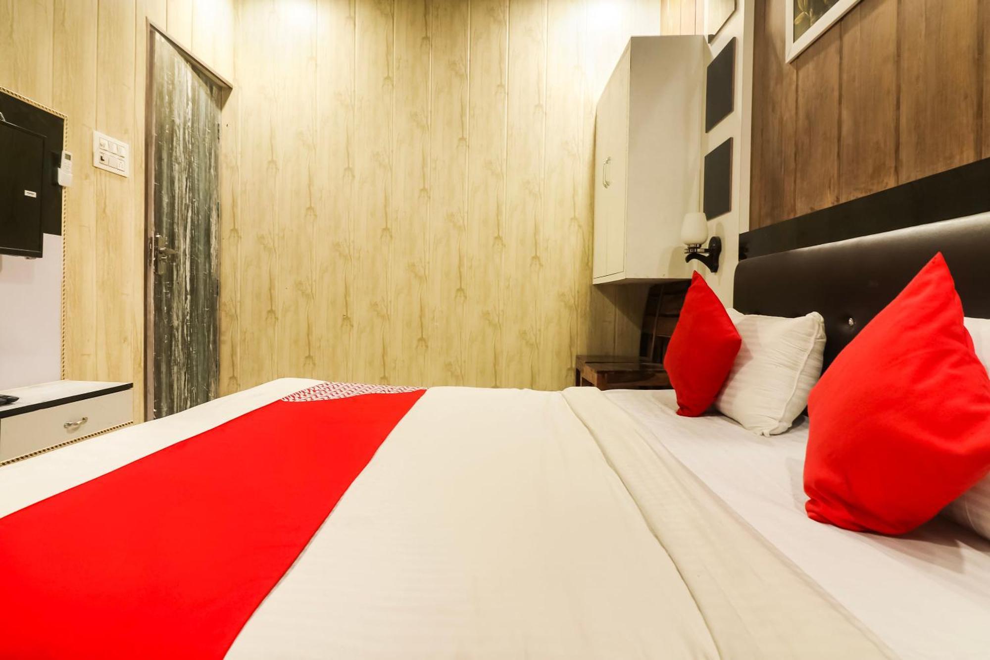 Hotel O Sheela Rohtak Esterno foto