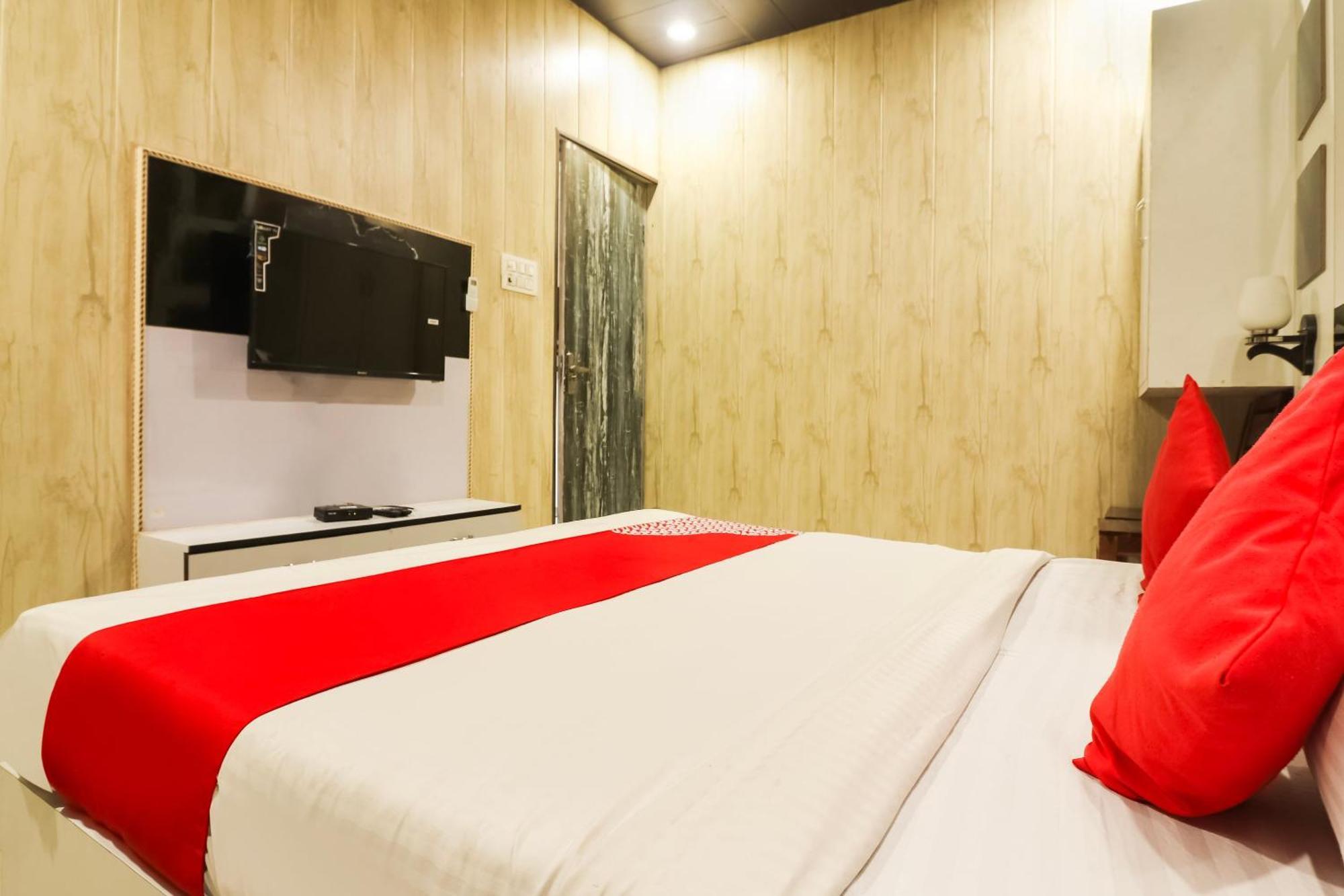 Hotel O Sheela Rohtak Esterno foto